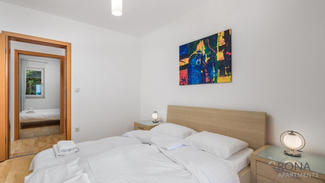 Rona Spacious Apartment With A Panoramic View Ičići Esterno foto
