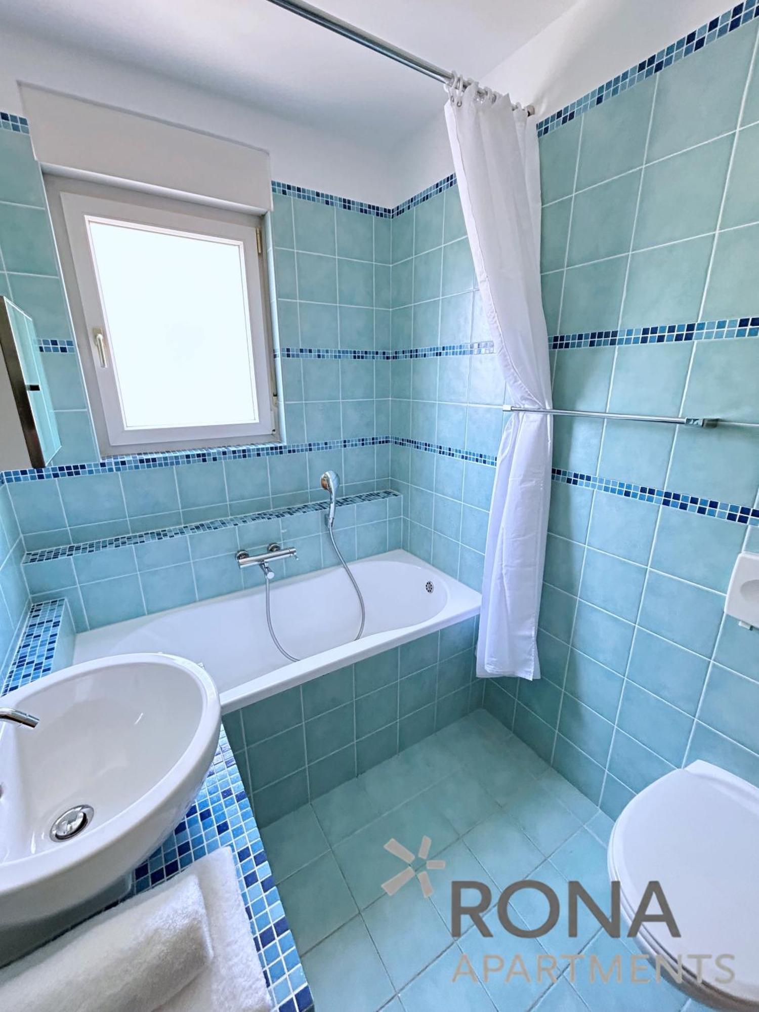 Rona Spacious Apartment With A Panoramic View Ičići Esterno foto